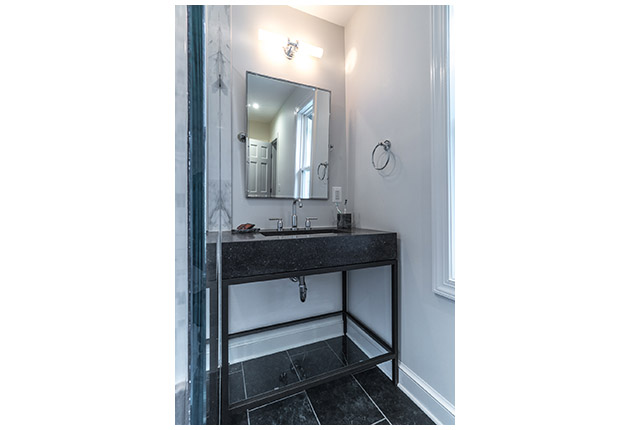 gallery19_18 gallery19_19